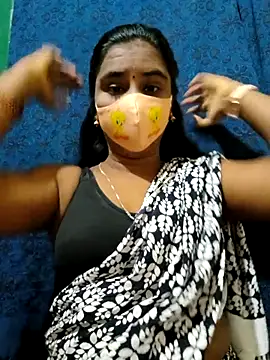 mini-queen online show from 16, 9, 2025