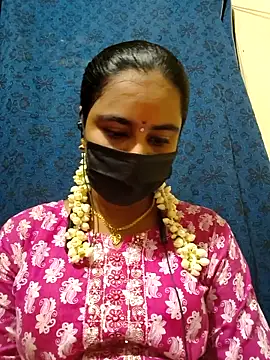 mini-queen online show from 25, 4, 2026