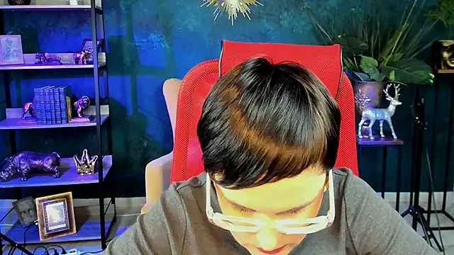 LauraDavidsons online show from 21, 12, 2025