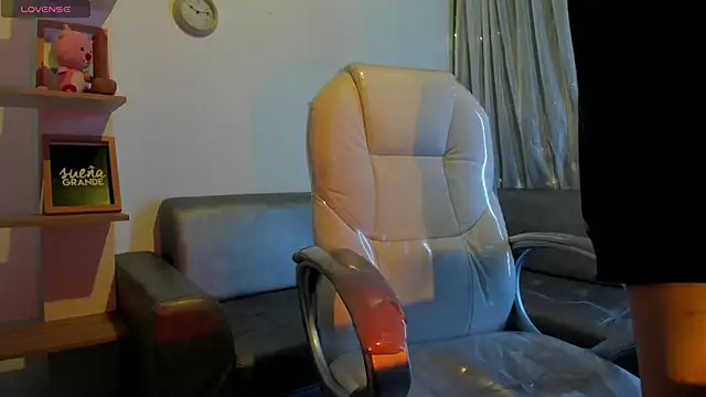 Angeel of lust online show from 2, 11, 2025