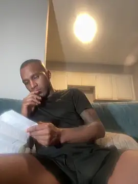 Snapshot of stressreliever94 chatting on 16, 12, 2025 stressreliever94 online show from 16, 12, 2025