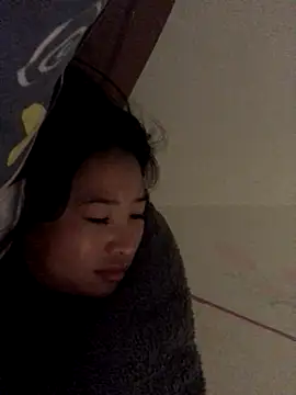 LiLy-0477 online show from 24, 10, 2025