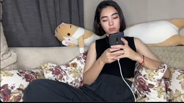 TAG MIGGI online show from 11, 10, 2025