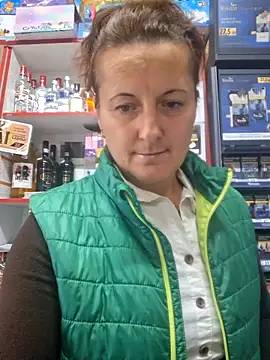 Fluturas2 online show from 25, 9, 2025