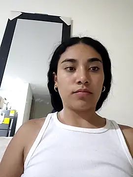 Snapshot of AmberGold- chatting on 1, 3, 2026 AmberGold- online show from 1, 3, 2026