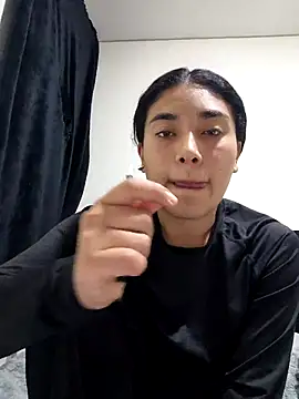 Snapshot of AmberGold- chatting on 4, 3, 2026 AmberGold- online show from 4, 3, 2026