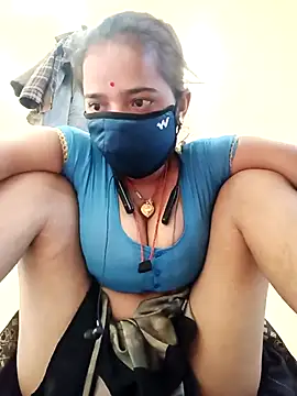 Snapshot of malteejat chatting on 23, 9, 2025 malteejat online show from 23, 9, 2025