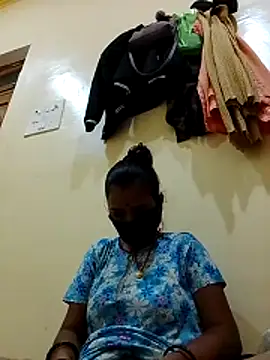 Snapshot of malteejat chatting on 1, 11, 2025 malteejat online show from 1, 11, 2025