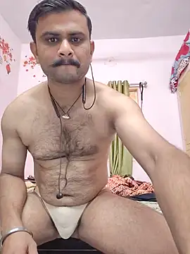 Snapshot of Frvgggghh chatting on 16, 12, 2025 Frvgggghh online show from 16, 12, 2025