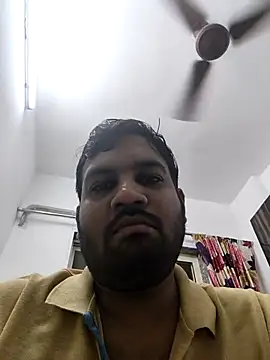 Snapshot of vinay_smalldick chatting on 14, 11, 2025 vinay smalldick online show from 14, 11, 2025