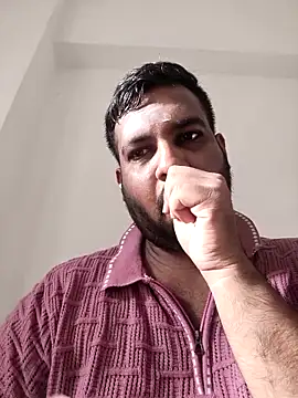 vinay smalldick online show from 25, 5, 2026