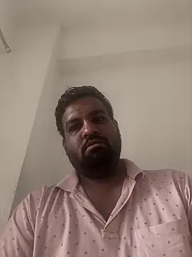 Snapshot of vinay_smalldick chatting on 16, 6, 2026 vinay smalldick online show from 16, 6, 2026