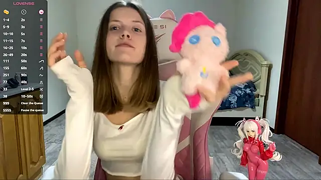 VibeQueenLucy online show from 21, 9, 2025