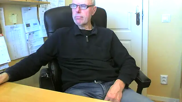 Snapshot of Klipparn chatting on 23, 2, 2026 Klipparn online show from 23, 2, 2026