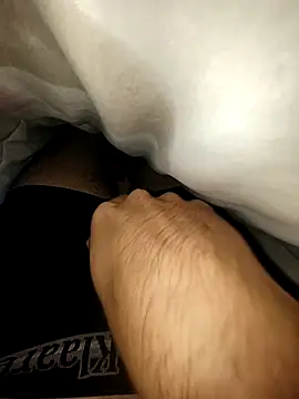 Snapshot of Angelmilf69 chatting on 26, 10, 2025 Angelmilf69 online show from 26, 10, 2025