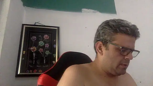 Katracho6969 online show from 16, 4, 2026