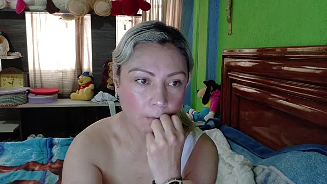 Snapshot of _Charlize_theron_ chatting on 7, 2, 2026 Charlize theron online show from 7, 2, 2026