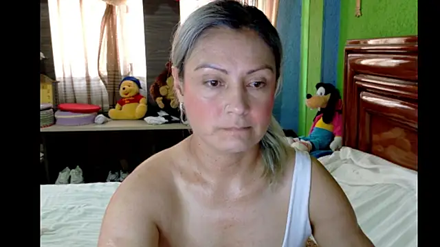 Snapshot of _Charlize_theron_ chatting on 13, 3, 2026 Charlize theron online show from 13, 3, 2026