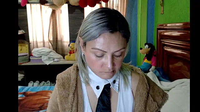 Snapshot of _Charlize_theron_ chatting on 18, 3, 2026 Charlize theron online show from 18, 3, 2026