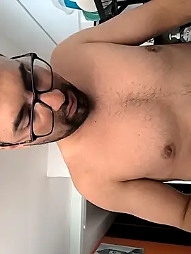 Snapshot of Jharicio-89 chatting on 5, 10, 2025 Jharicio-89 online show from 5, 10, 2025