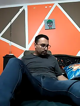 Snapshot of Jharicio-89 chatting on 8, 10, 2025 Jharicio-89 online show from 8, 10, 2025