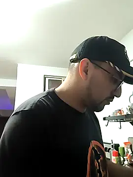 Snapshot of Jharicio-89 chatting on 17, 11, 2025 Jharicio-89 online show from 17, 11, 2025