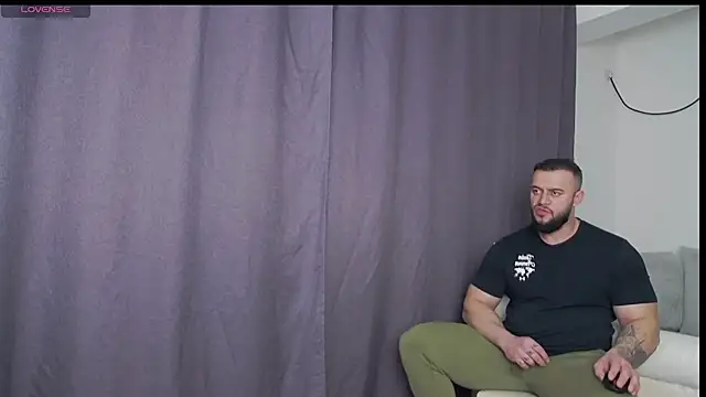 RickyMiami1 online show from 4, 3, 2026