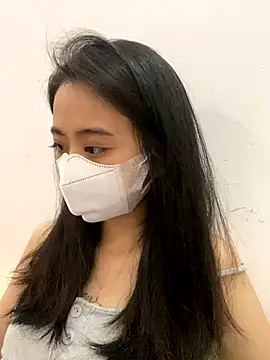 Mochi21 online show from 6, 10, 2025