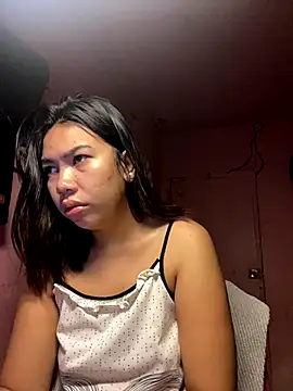Snapshot of aniya_04 chatting on 10, 10, 2025 aniya 04 online show from 10, 10, 2025