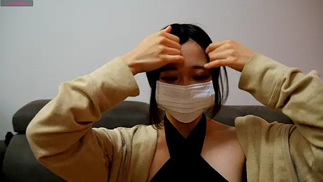 Snapshot of yua____chan chatting on 28, 9, 2025 yua    chan online show from 28, 9, 2025