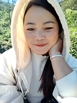 lusy-000 online show from 29, 11, 2025