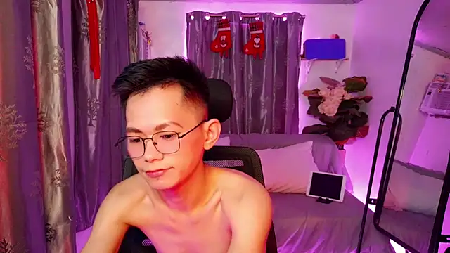 Skinny CumLoader69 online show from 1, 12, 2025