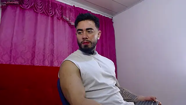 Snapshot of tommyblessd1 chatting on 17, 7, 2026 tommyblessd1 online show from 17, 7, 2026