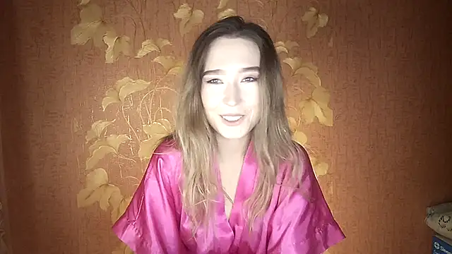 Awora Wolf online show from 13, 9, 2025