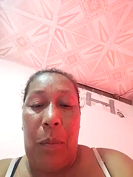 Naomi-Mature online show from 5, 4, 2026