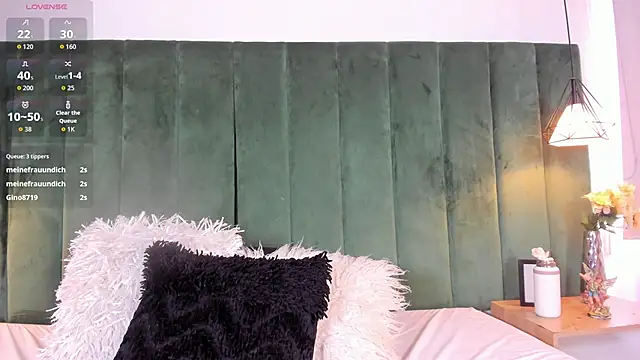 kittyy milk 001 online show from 23, 10, 2025