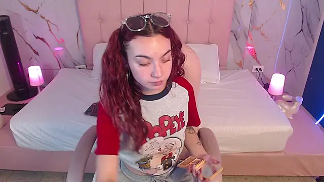 Red kytty6 online show from 30, 3, 2026