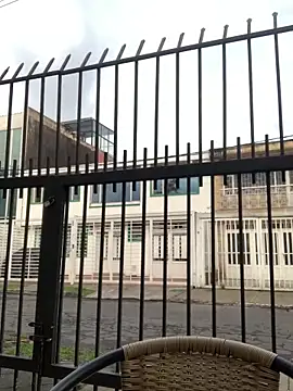 KloePink  online show from 10, 10, 2025