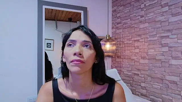 Martina thompson69 online show from 12, 3, 2026