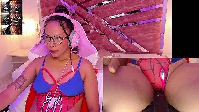 NovaLyn online show from 25, 10, 2025