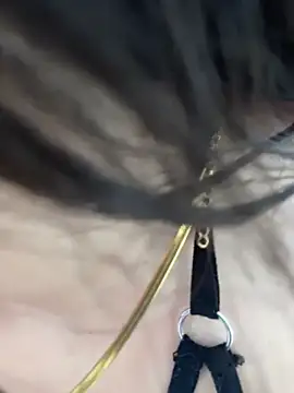 Snapshot of CatadeLuca chatting on 5, 12, 2025 CatadeLuca online show from 5, 12, 2025