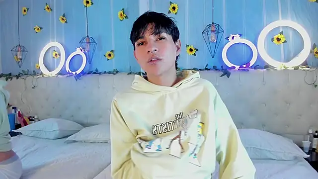 AleAurarashi online show from 16, 11, 2025