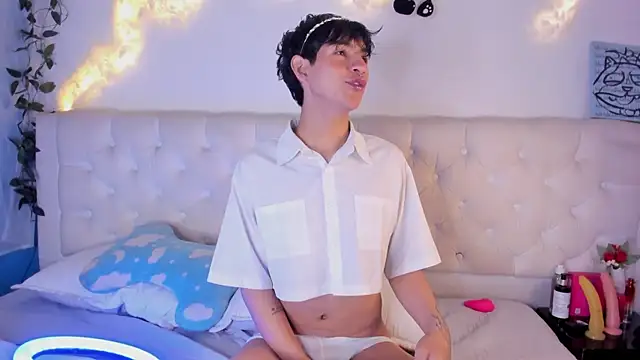 AleAurarashi online show from 19, 12, 2025