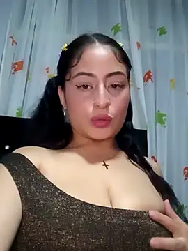 Snapshot of Valejensen0716 chatting on 7, 10, 2025 Valejensen0716 online show from 7, 10, 2025