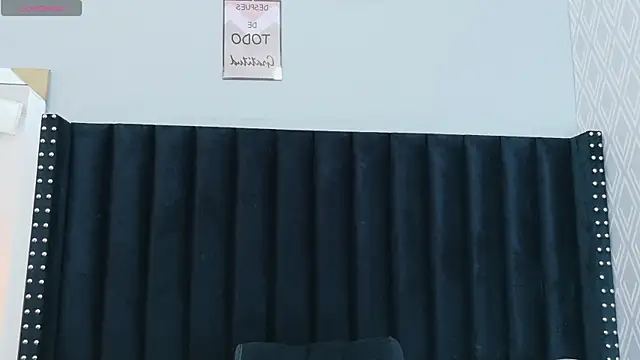 mamaneedsfun online show from 1, 4, 2026