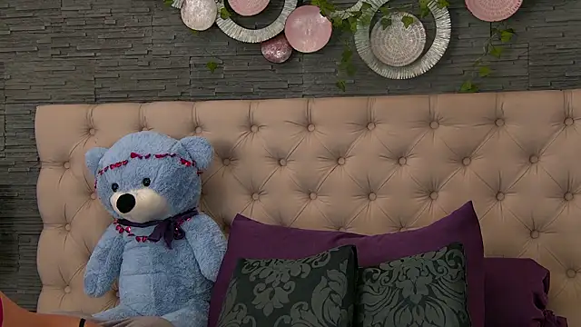 VannyFoxx online show from 4, 3, 2026