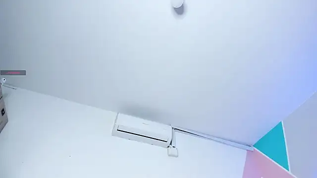 mara winters  online show from 14, 11, 2025