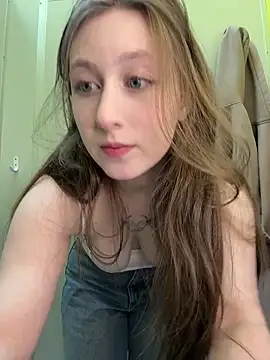 Snapshot of FroggyAnna chatting on 31, 5, 2026 FroggyAnna online show from 31, 5, 2026