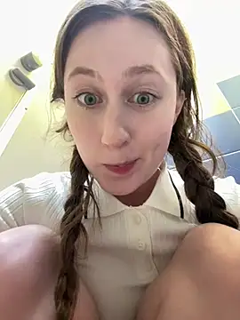 FroggyAnna online show from 3, 7, 2026