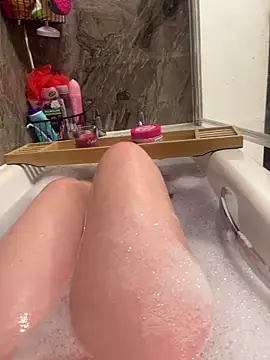 Snapshot of Imogenbabyyy chatting on 6, 1, 2026 Imogenbabyyy online show from 6, 1, 2026